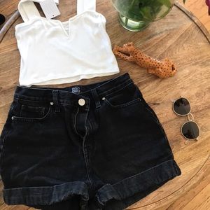 BDG mom shorts urban outfitters size 26